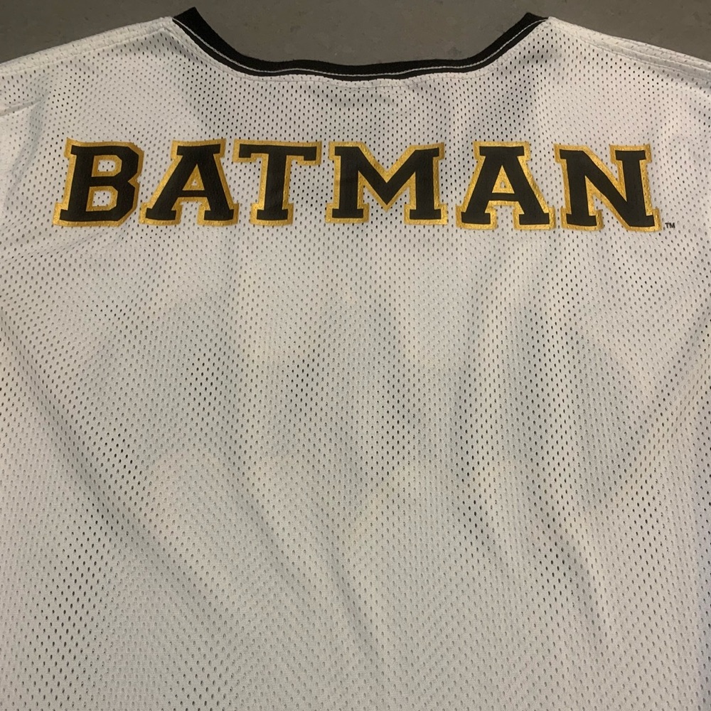 Batman Mesh White Black Yellow Graphic Jersey Youth Size: Small 100% Polyester